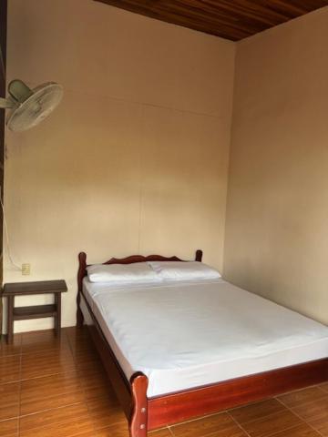 Alpha Arenal Hostel La Fortuna Exterior photo